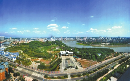 东兴区驶入发展快车道 - 每日更新 - 华西都市网新闻频道