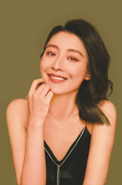 四川谐星吴丹连上三台春晚