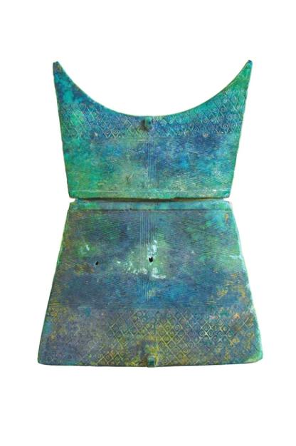 新発売 出土 古代珊瑚 弥生 古墳期 古代装身具 工芸品